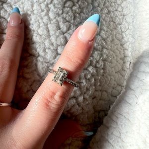 Pandora Ring